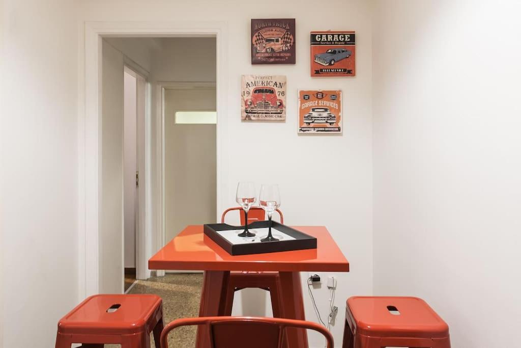 Downtown Athens-Plaka Skoufou Apt/Vaccinatedhost Exterior foto